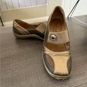 Josef Seibel Tan and Brown Women's Slip-On Loafers